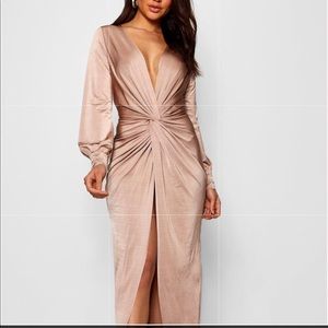 Boohoo twist plunge front slinky maxi nwt size 12 great stretch